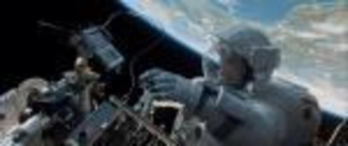 Гравитация / Gravity (2013) DVDScreener